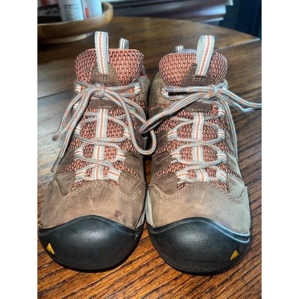 Keen Wm’s 8.5M Bryce Low Waterproof KEEN DRY Hiking Shoes